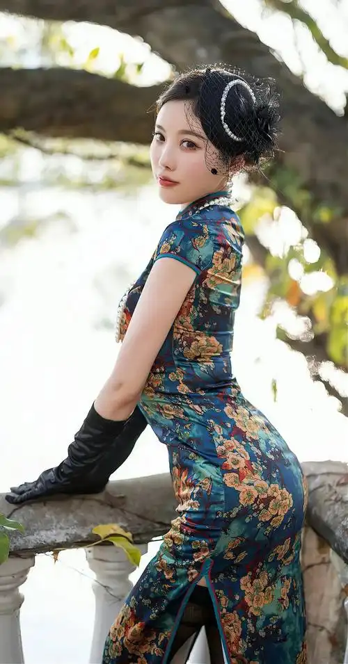 人像摄影旗袍佳丽婀娜多姿