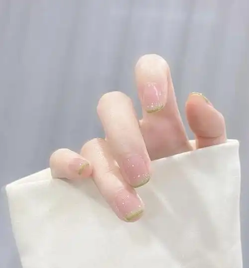 夏日里的小清新美甲,唯美百搭又时尚,款式多样可以自由选择|妆容|夏天