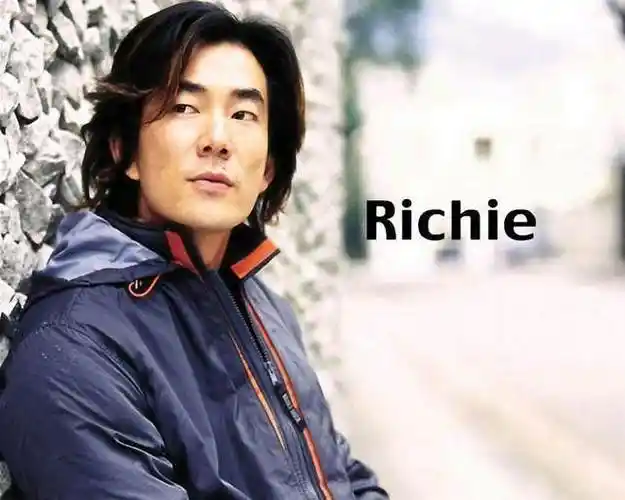 由任贤齐引入内地,在他重新演绎之后,迅速俘虏了大批年轻人的心