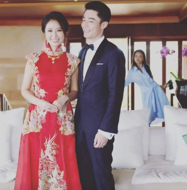 林心如霍建华两人于巴厘岛正式举行婚礼.