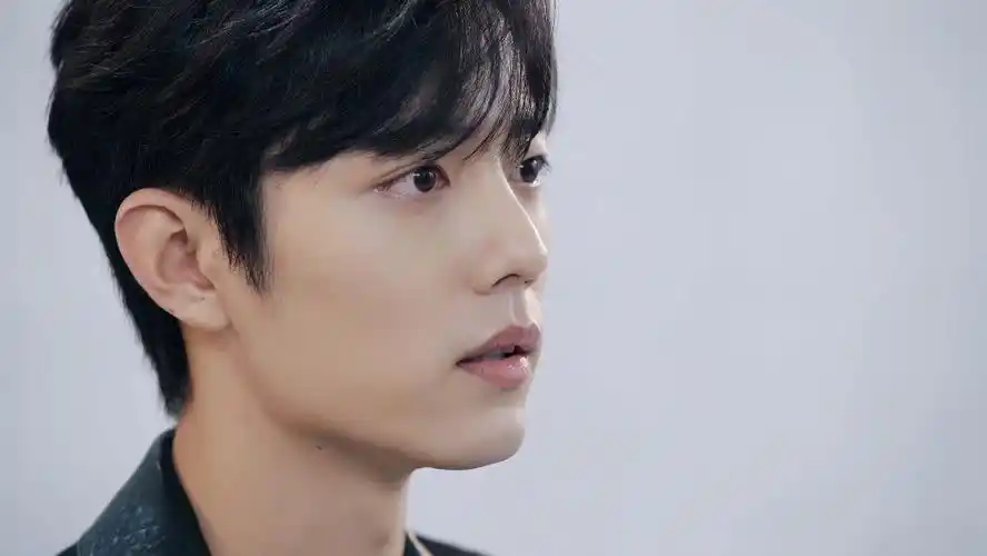 剪辑,请注明素材出处   lj评论   l极光aurora·博肖视频站的微博视频