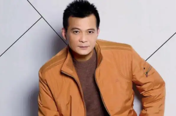 十大著名tvb男明星周润发第一郑少秋黄日华上榜2