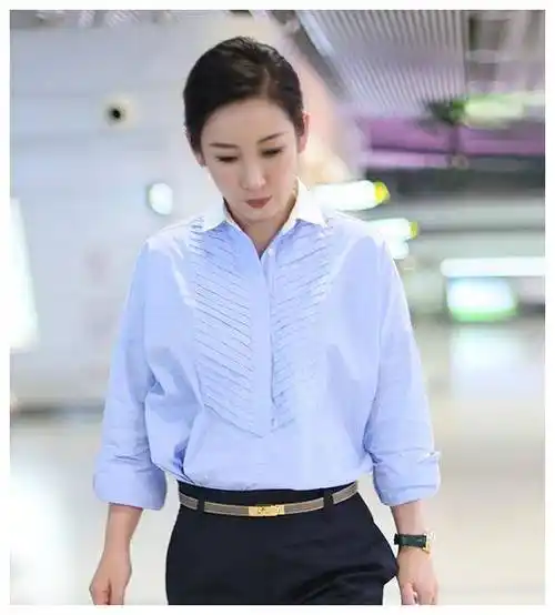 41岁秦海璐气质真棒!