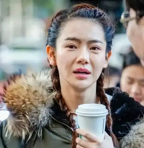 41岁孙俪生图美上热搜,至少年轻10岁,凸眼发腮全消失