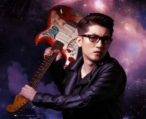 图中国好声音为爱痴狂金志文倾情开唱引精典老歌翻虽潮流