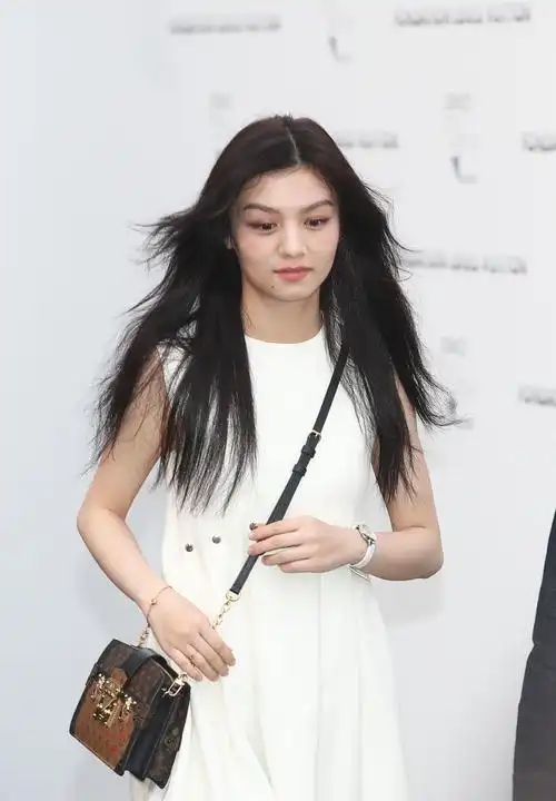 春夏图片 春夏活动照图片