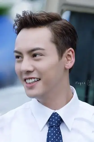 【陈伟霆 william chan】180720 风暴舞 李俊杰 探班 1365 x 2054 px