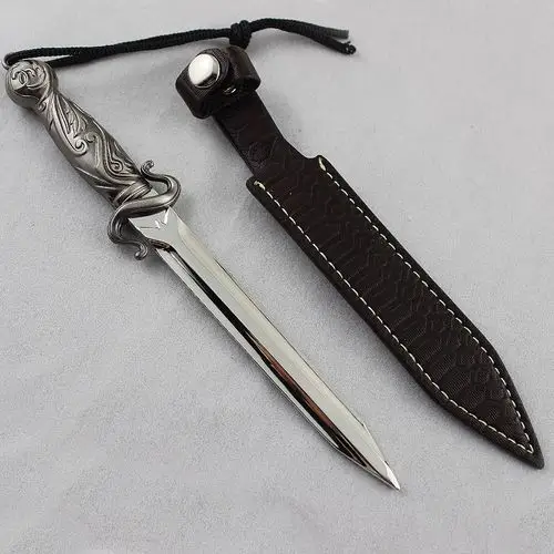 带皮套匕首-刺客信条惊魂匕首2