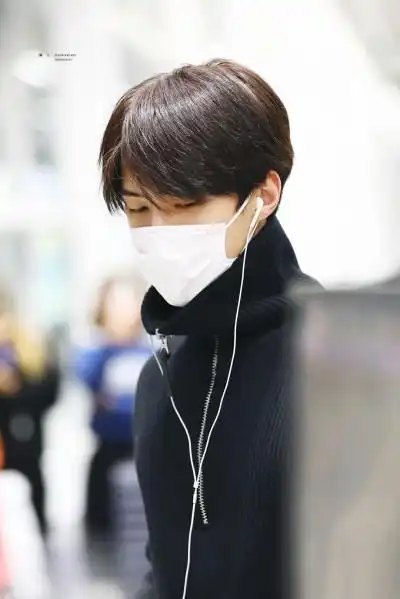 吴世勋|181127仁川机场