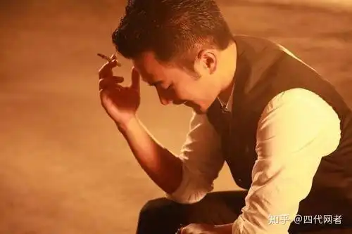 男人伤感语录痛到心里图片