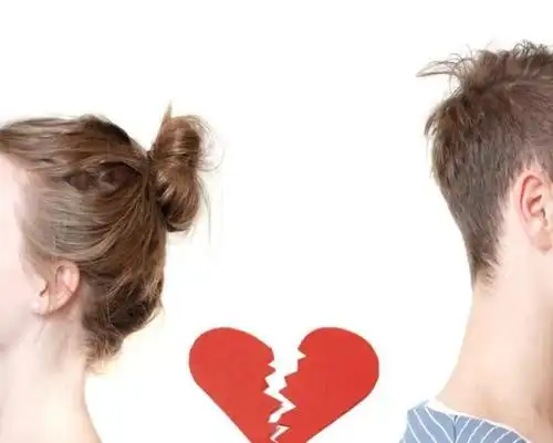 十二星座女面对如此绝望的爱情,真的会亮起爱情的红灯信号!