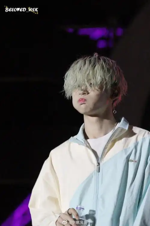 小鬼王琳凯嘟嘴合集~不经意间的可爱动作最撩人@小鬼-王琳凯#小鬼