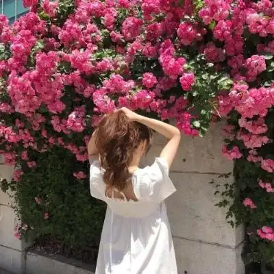 媣女头背影侧颜小清新