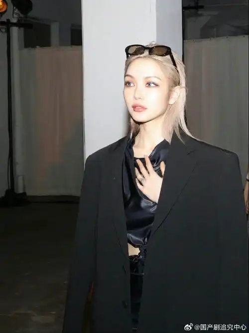 周扬青获雅诗兰黛集团投资##周扬青获雅诗兰黛集团投资