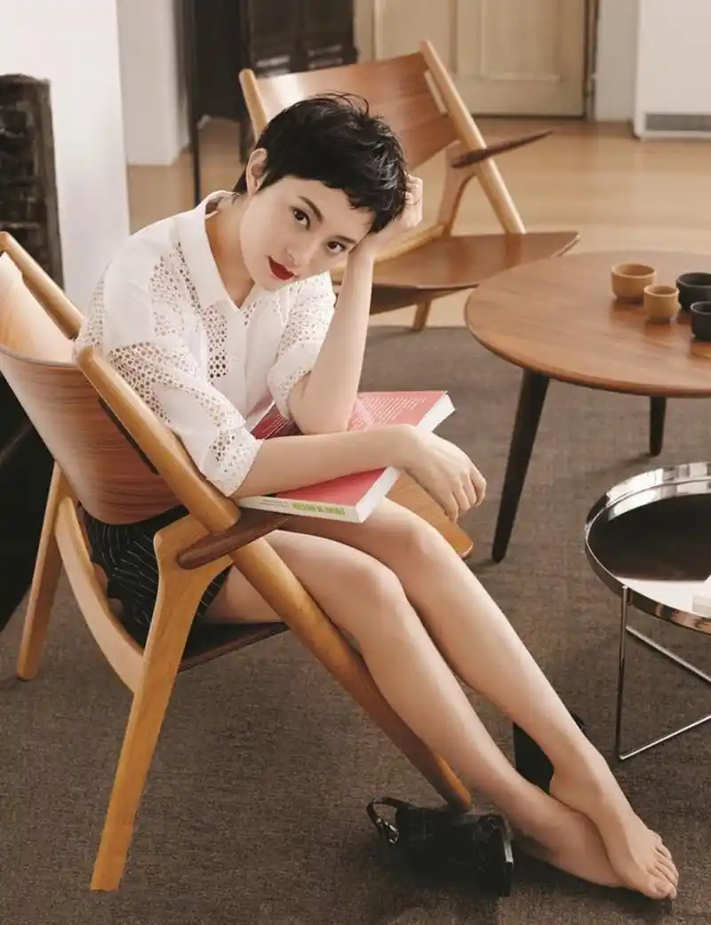 甄嬛传,孙俪写真照,即端庄美丽又活泼开朗有活力