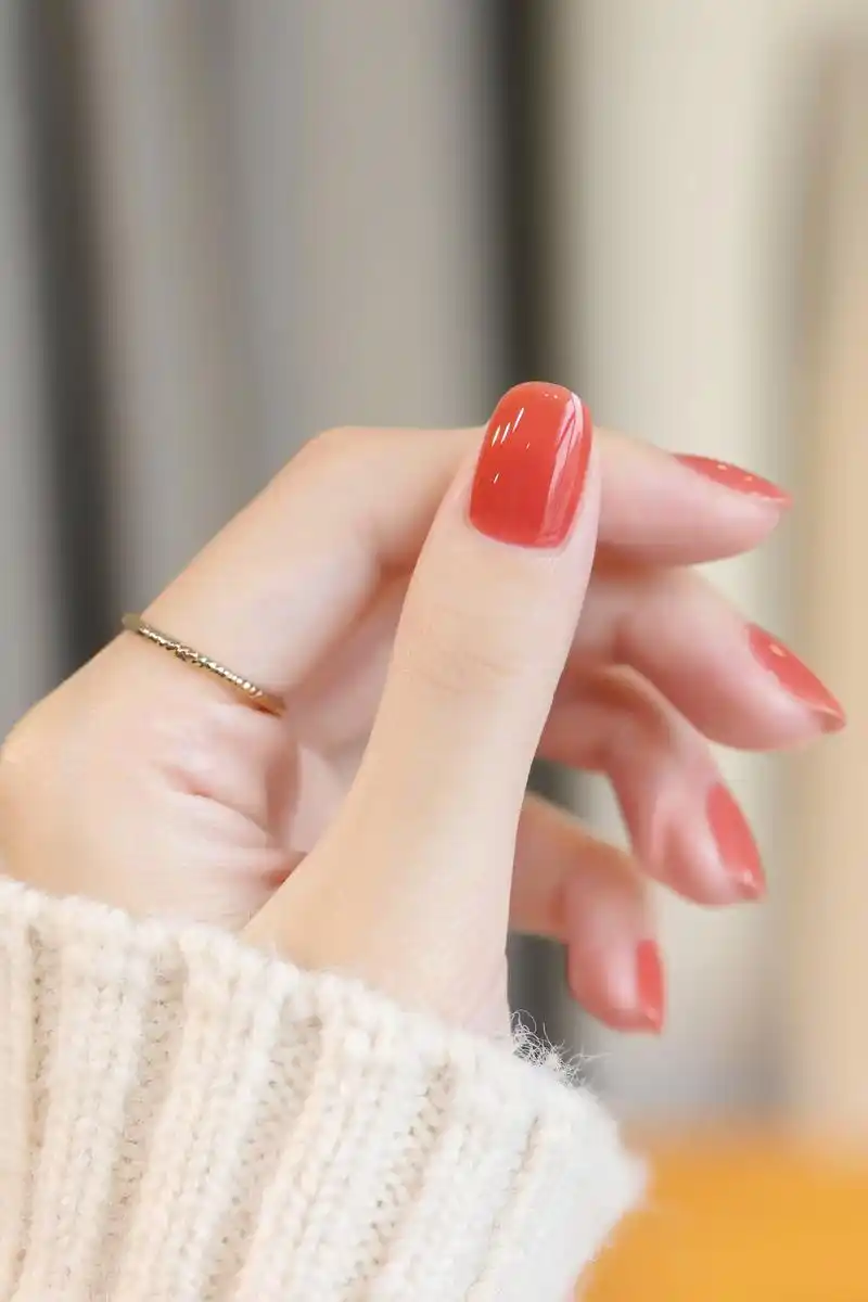 试试这款显白指甲油吧❗️