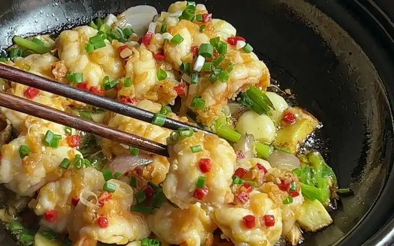 教你蒜蓉焗虾仁怎样做才好吃,嫩滑鲜香,脆嫩爽口,太香了