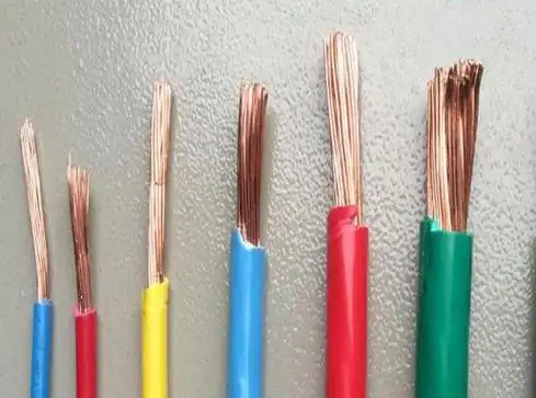 三相线颜色怎么接线