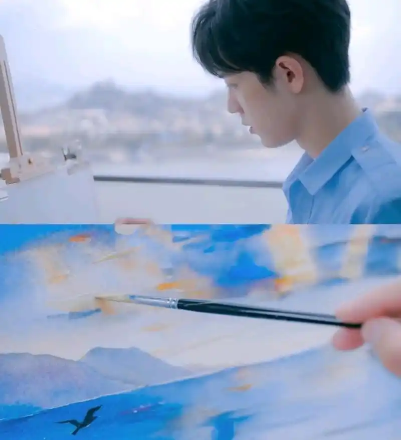 肖战海边美拍,在海边奔跑摄像录vlog画画,少年感十足