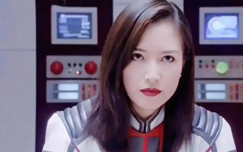 为艺术献身的女星:"迪迦奥特曼居间惠队长"高树澪,小时候不懂事光看