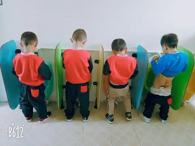 瑞朗幼儿园大班一日生活