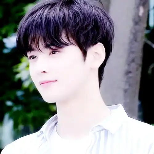 阳光笑容治愈男生头像真人收起你的懦弱l漏出你的微笑