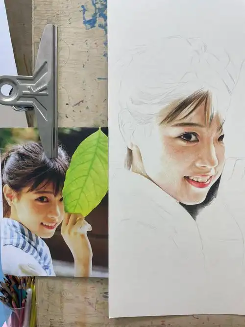 彩铅画人物绘画教程