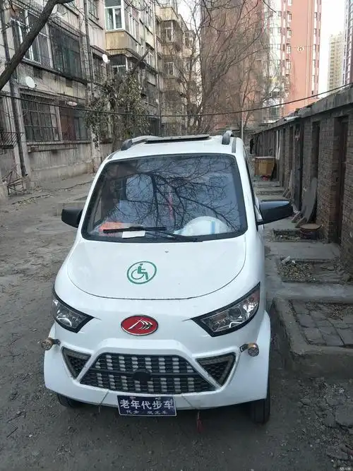 出售大力神汽油发动机老年代步车