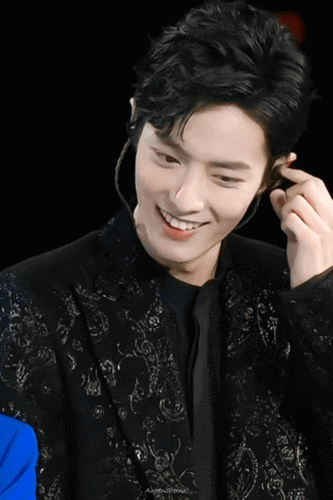 肖战- 堆糖,美图壁纸兴趣社区