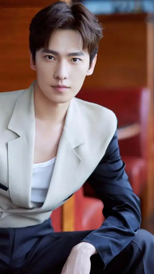 杨洋- 堆糖,美图壁纸兴趣社区