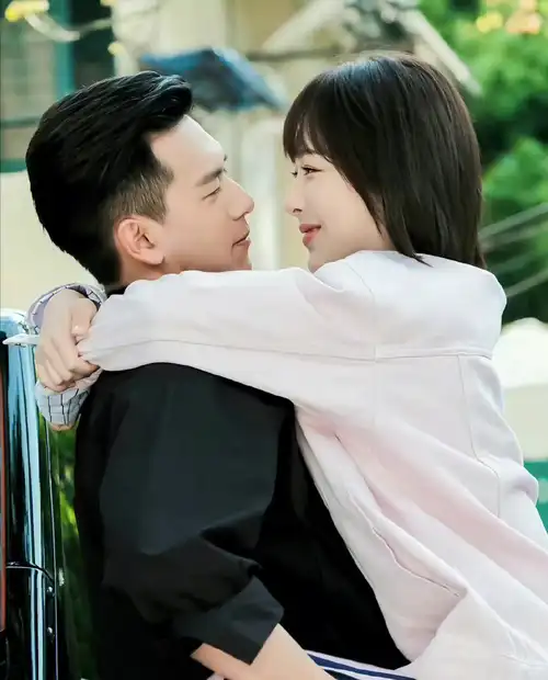 韩商言连续四年收到佟年的生日祝福,李现"阿现"女朋友_男朋友_演技