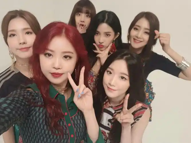 (g)i-dle