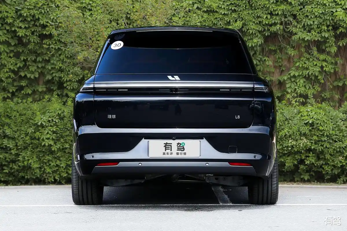 35万提2023款理想l8,车主谈了真实用车感受