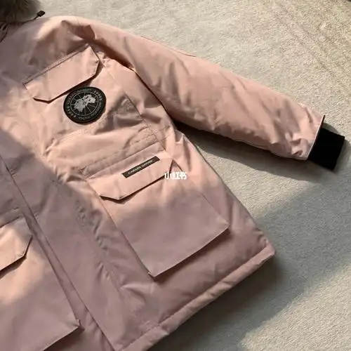 加拿大鹅 19fw expedition粉色羽绒服_羽绒服_canada goose怎么样