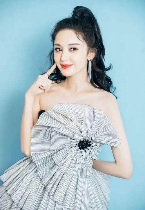 原创古力娜扎击败景甜成人间富贵花十二谭民国造型美成人间绝色