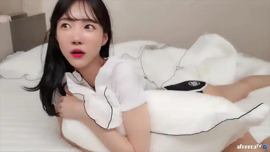 afreecatv韩国女主播雪梨直播[20180302]