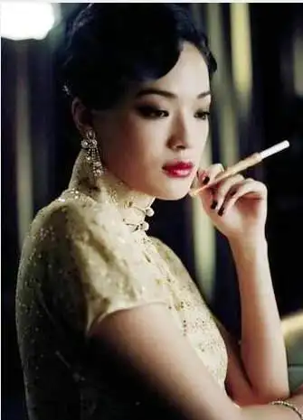 盘点女明星剧中吸烟照 倪妮范冰冰烟雾缭绕 性感妖娆