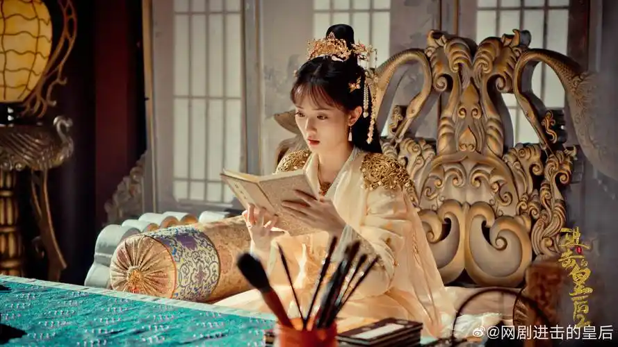 王路晴迎来事业上升期无缝衔接新剧成短剧女王