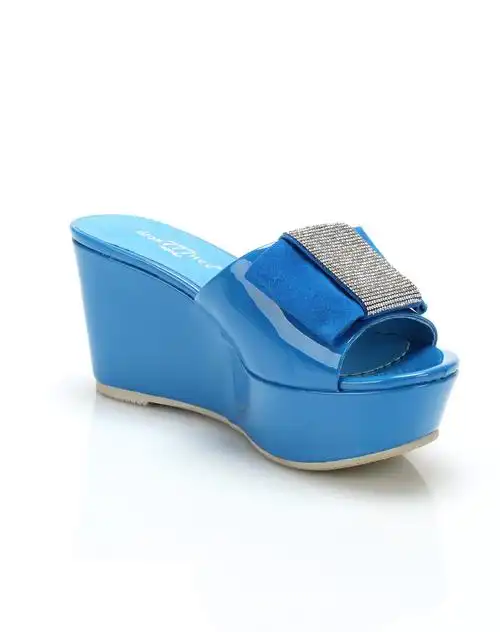 蓝色水钻蝴蝶结漆皮凉拖