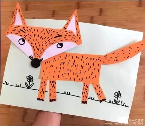 手工《小狐狸纸贴画》