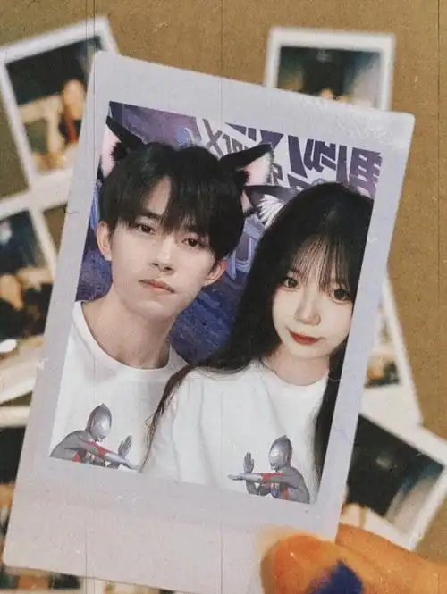 哈哈哈 做标题党一回 太爱了这图 四舍五入我也是和千玺合照的女孩啦