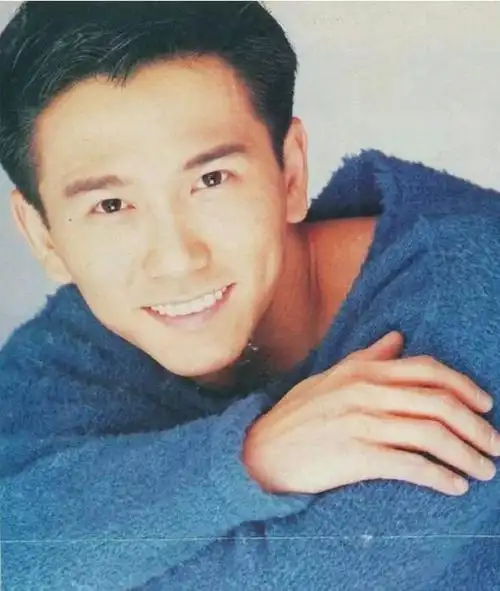 原创从巅峰落入低谷,"万人迷"温兆伦怎么就突然不红了呢?