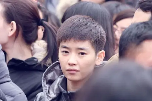 各位哥《致青春》中的朱小北的发型叫什么名字啊?