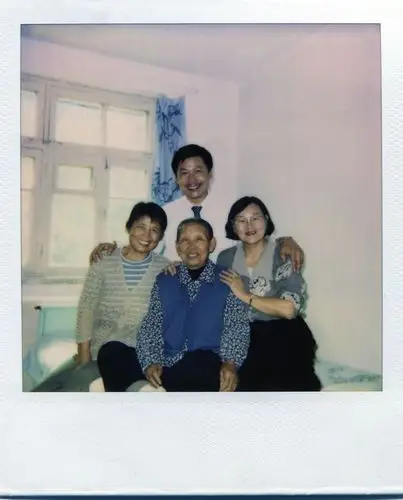 这是我一生最珍贵的照片每张照片都有一段美好的回忆,当我走到薯年的