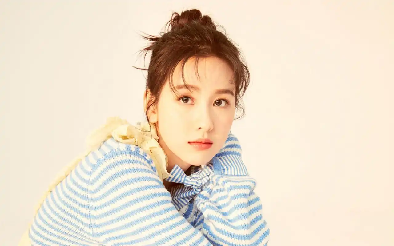 陈都灵清新甜美写真图片桌面壁纸