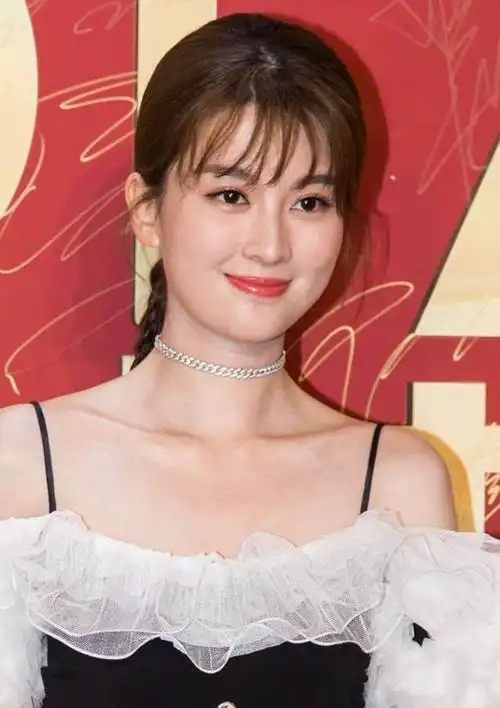 乔欣的无修生图让我明白她的美貌一直被低估了