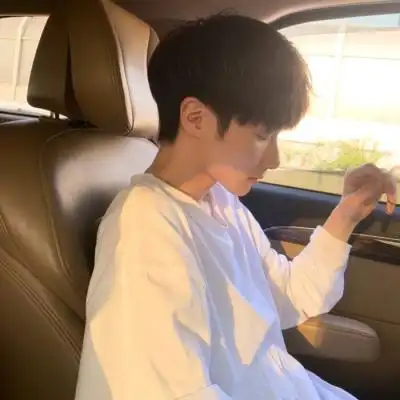 低头头像男,男生头像图片