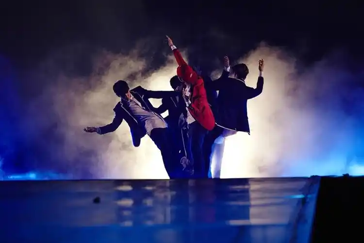 exo全体手机来电背景图片