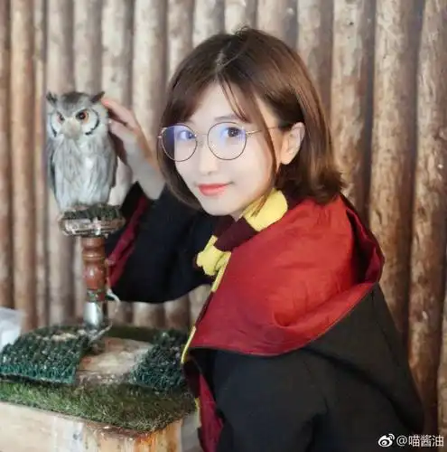 幽兰黛尔cv专访!下面有请天命最强女武神喵酱_腾讯新闻