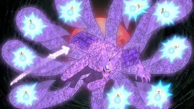 比如说用须佐能乎围住九尾出现的九尾须佐能乎形态,这个形态除了宇智